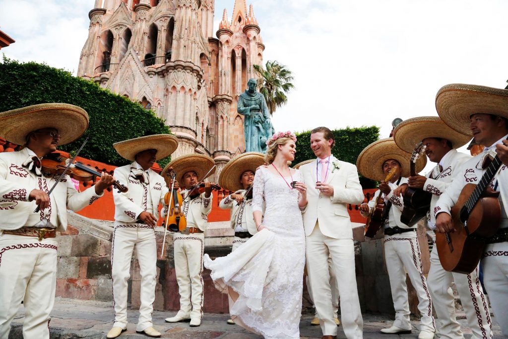 Tradisi Pernikahan Masyarakat Meksiko Yang Menarik